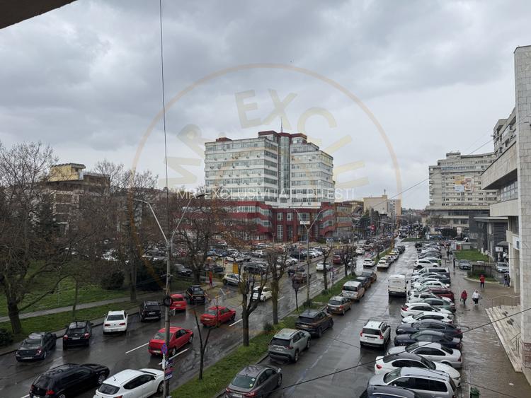 APARTAMENT 2 CAMERE DECOMANDAT LANGA BCR - 10