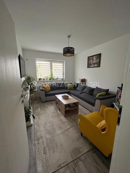 Birou shared (coworking)cu grădină, terasă si parcare proprie - 8