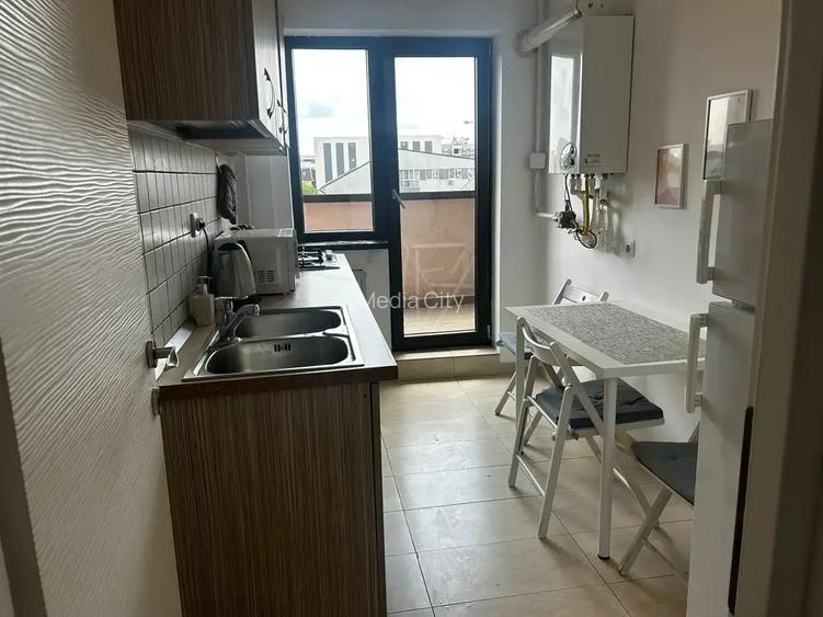 Garsoniera spatioasă de închiriat în zona Grand Arena - 9