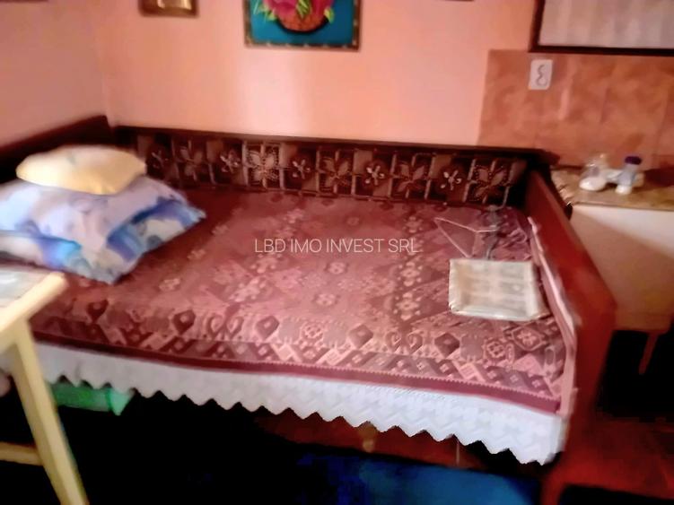 Casa de vanzare cu 4 camere Proprietar-22000Euro - 6