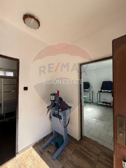 Spațiu comercial de 52mp de închiriat în zona 1 Mai - 4