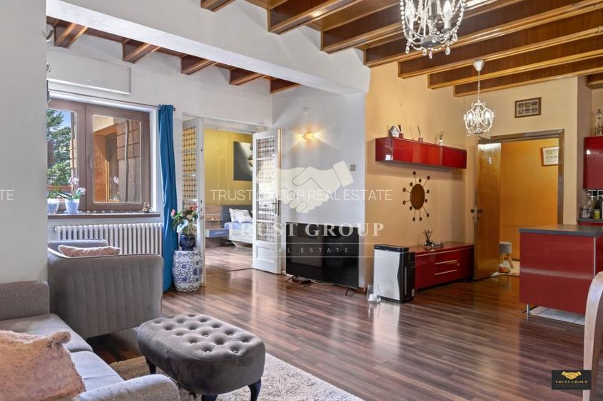 Casa impresionanta | 12 camere | Curte individuala | 4 locuri de parcare - 5