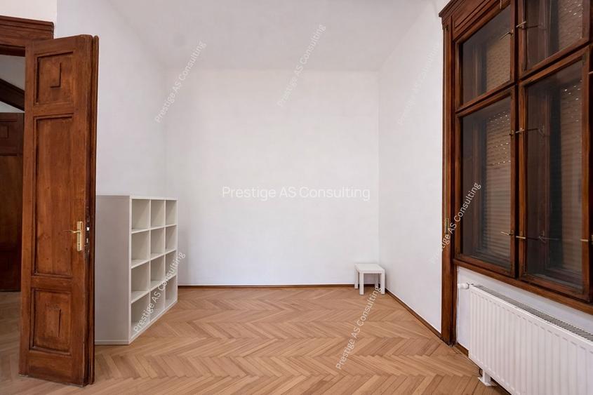 Spatiu Birouri  150 mp | Balcon cu vedere directa spre Piata Victoriei - 5