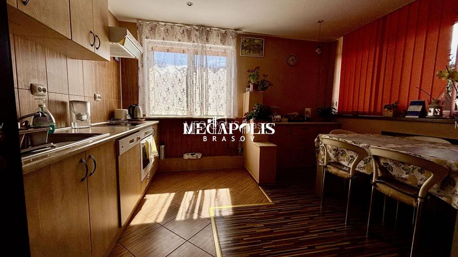 Casă individuală | Singur în curte | Garaj | Locație avantajoasă - 25