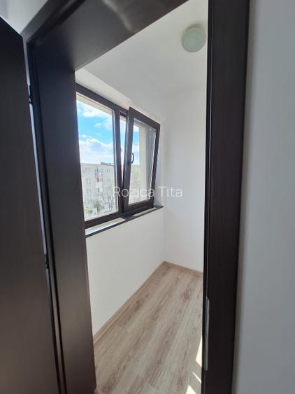 Închiriez apartament cu 2 camere suprafață de 52 mp - 5