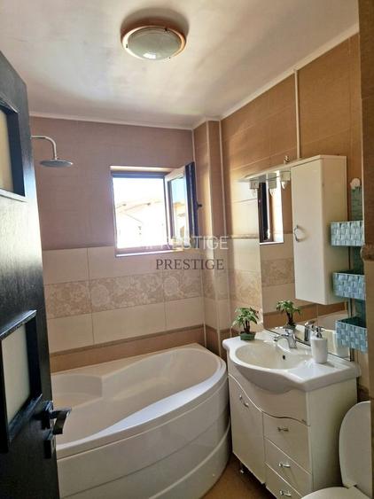 Apartament 3 camere | Balcon | Parcare | Doamna Stanca | COMISION 0 - 8