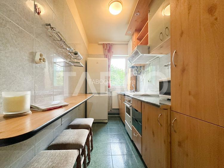 Apartament cu 2 camere decomandate etaj 1 de vanzare cartier Manastur - 3