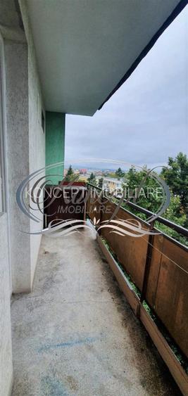 Apartament luminos cu balcon, zona Hotel Royal - 5