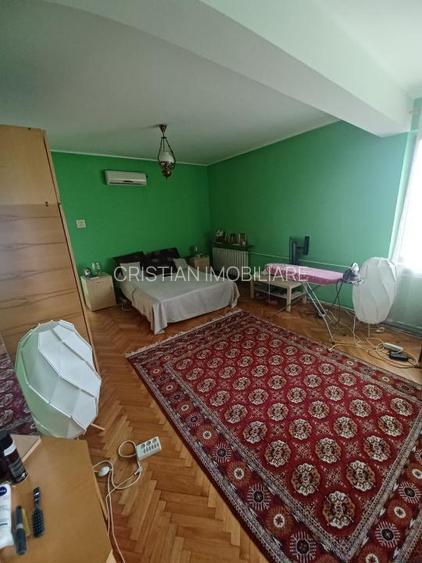 VILA P+1 Centru-Vechi 226mp utili Caramida MERITA VAZUTA - 9