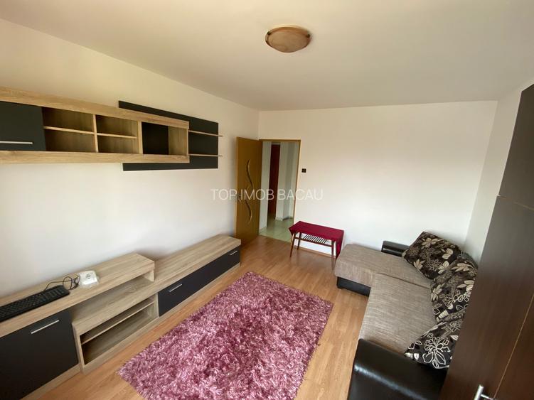 Garsoniera mobilata si utilata zona URA - 3