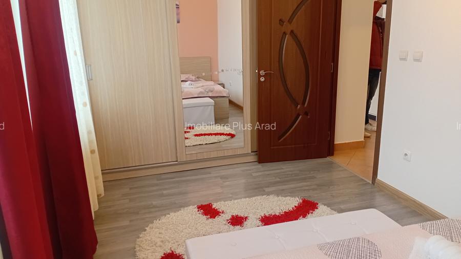 Inchiriez apartament cu 2 camere Ared UTA - 8