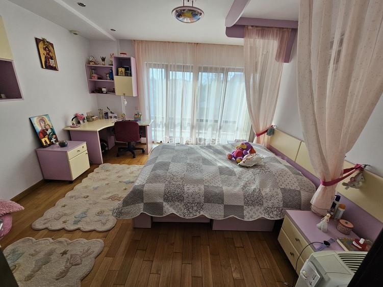 Vilă de Lux Unică în Ploiești | 690 mp Utili | Piscină Interioară - 13