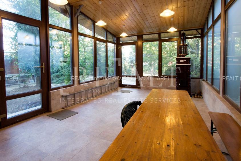 Inchiriere casa, vila 7 camere | Individuala, Renovata, Curte | Campul Pipera - 41