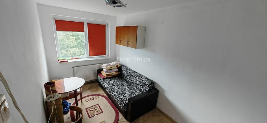Apartament 3 camere zona Tomis1,la 50 metri de școală 30 - 3