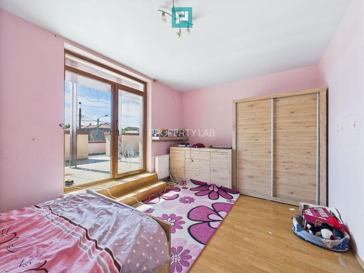 Casă în Mehala - Ideală pentru două familii - 13