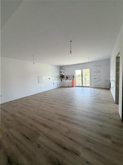 Comision 0 - Duplex pe plan - living mare - 2 bai - 6