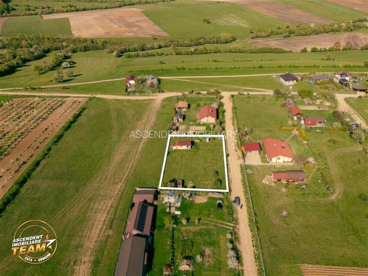 Cauti liniste aproape de oras? Teren 1.500 mp cu casuta in Calnic, Covasna - 7