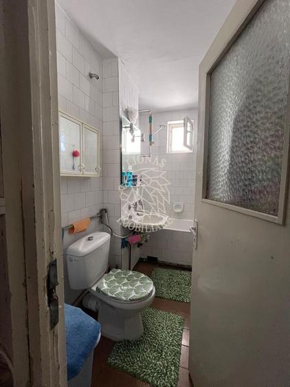 Apartament 3 camere 70 mp-balcon-Zona Imparatul Traian