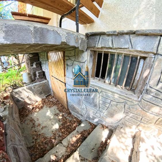 Casă 2 camere + teren 1700 mp - zona Platoul Cornești, str. Trebely - 14