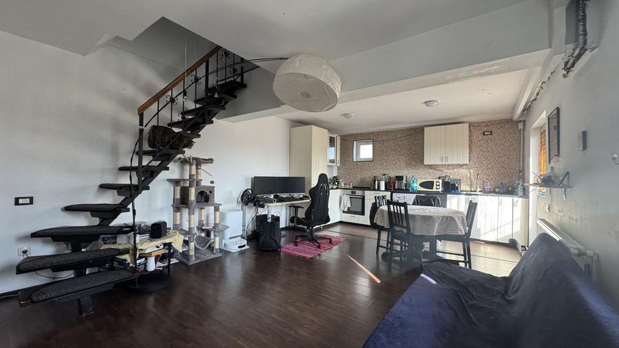 Duplex tip Penthouse – 2 camere | 72 mp utili Bloc reabilitat 2011