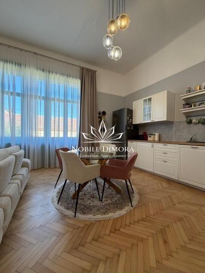 Apartament deosebit cu 3 camere - Central - potrivit pentru studenti