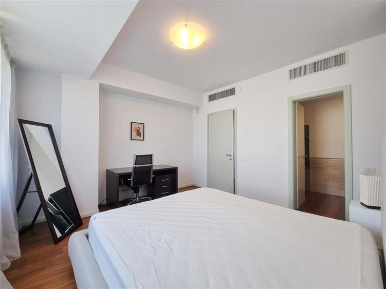 Kiseleff Rent | Spacious 2-bedroom | 140 sqm + Balconies | 2 Parking Spaces