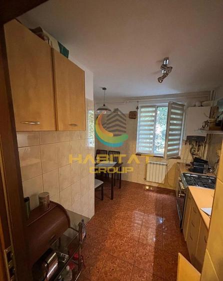 Vanzare Apartament 3 Camere 64mp Strada Gradistea