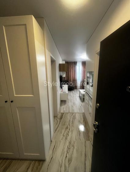 Inchiriez Garsoniera Militari Residence - 6