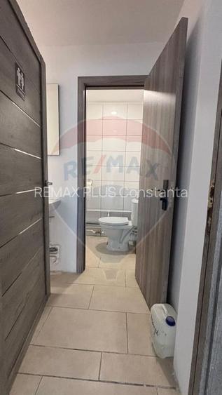 Spațiu comercial de închiriat vis-a-vis de Primaria Mangalia-87mp - 13