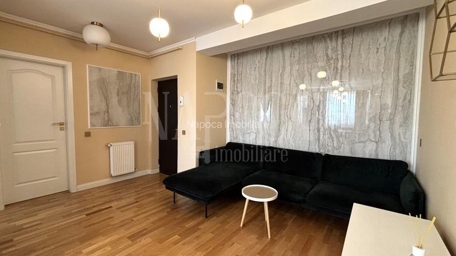 Apartament 3 camere de vanzare in Floresti - 2