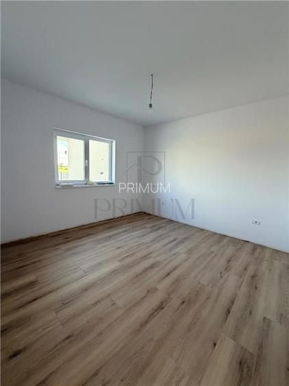 DUPLEX SPATIOS - 42 MP LIVING - APROAPE DE ORAS - 7