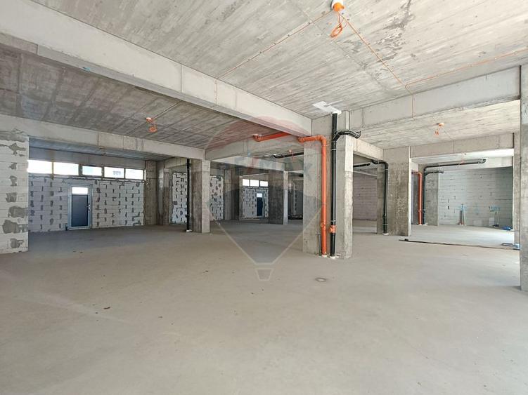 Inchiriere Spatiu Comercial Parter, Open Space |M. Berceni la 9 minute