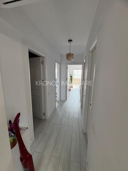 Apartament 3 camere, decomandat, complet renovat,cu terasă, confort 0, 169500 eu - 10