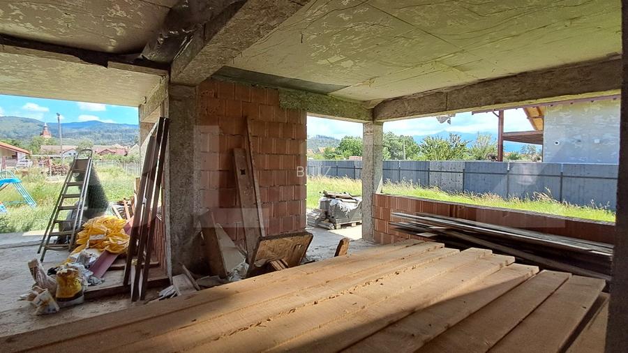 Casa ideal locuit 4 camere teren mare , zona excelenta Cristian - 11