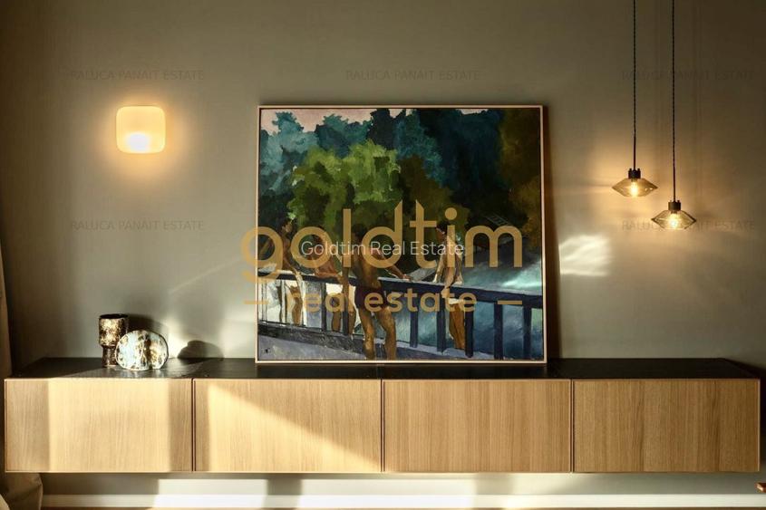 NOU/ SCOALA AMERICANA/ MOBILAT SI UTLAT - 26