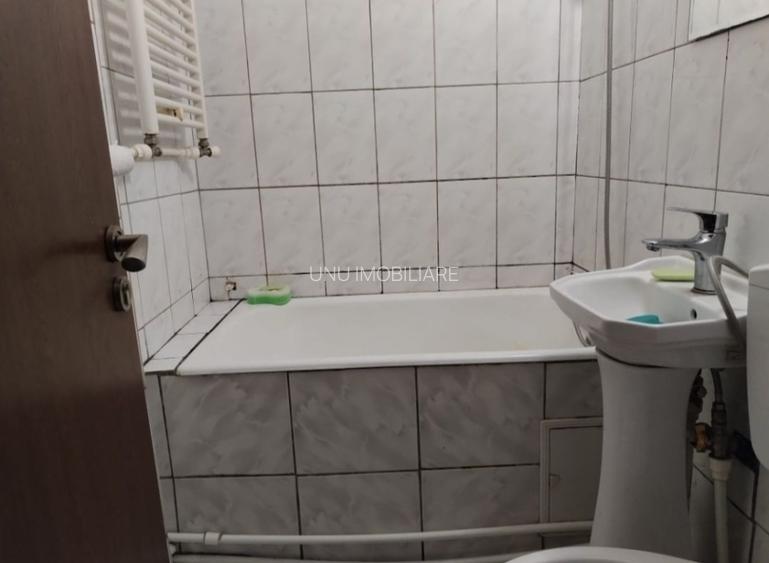 Tudor Vladimirescu-Iulius Mall-1 Camera -bloc 78' - 2