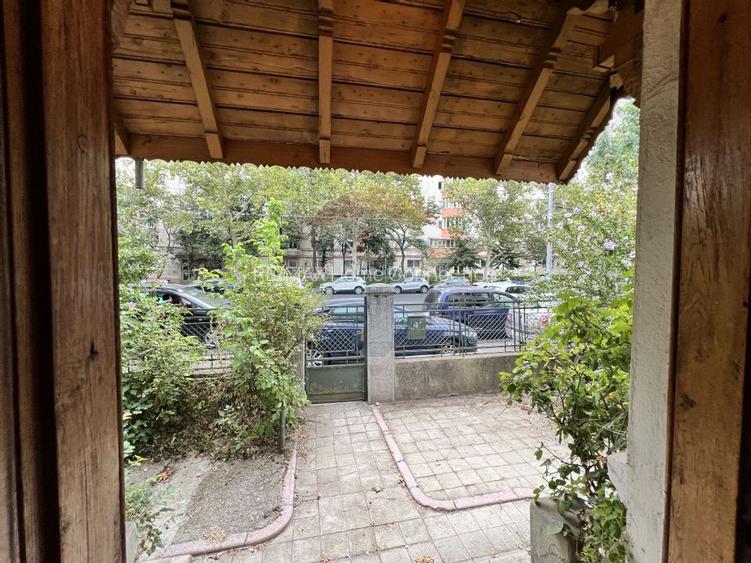 Casă interbelică de închiriat – Str. Barbu Văcărescu nr. 33 - 37