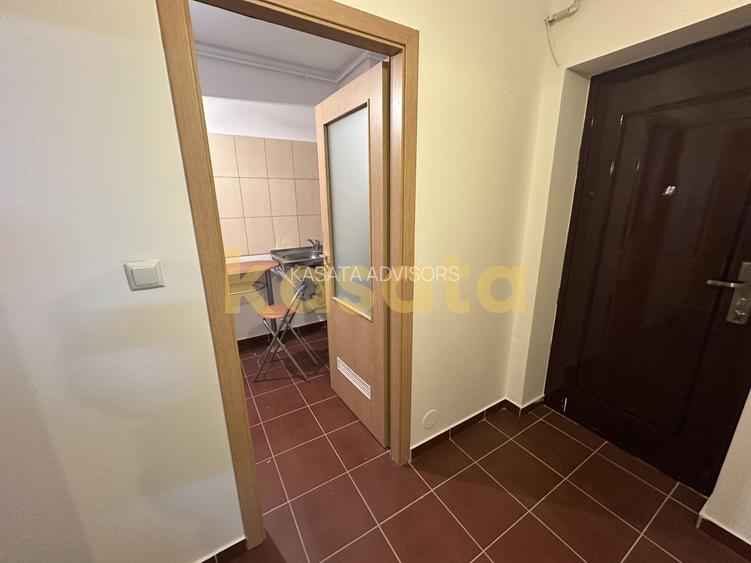 Garsonieră | Zona Brâncuși | Etaj Intermediar | Bloc 2010 - 3