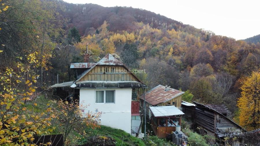 Vand casa renovabila cu teren de 345 mp in Schei - 9