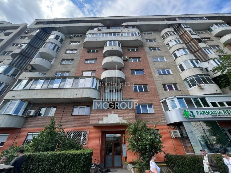 Investiție sau locuință: 2 camere, 52 mp, 21 Decembrie - 3