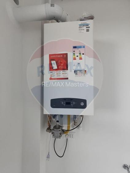 Apartament cu 3 camere în zona Burdujeni, plus loc de parcare - 5