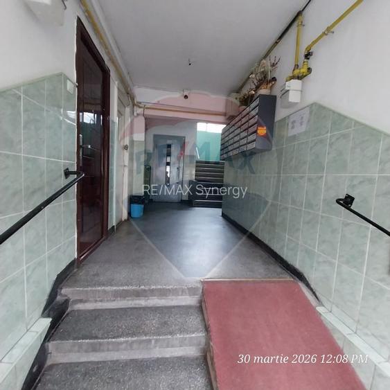 Giulesti - Vanzare apartament 3 camere - Spațios, luminos, balcon mare - 15