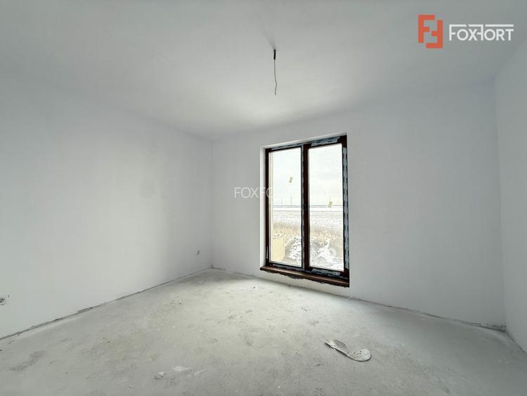 Duplex cu 4 camere de vanzare in localitatea Sacalaz - 3