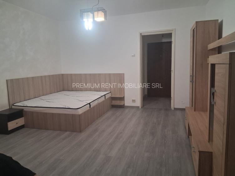 Dristor, garsoniera, 1 minut metrou, etaj 2, AC, renovata, libera - 4