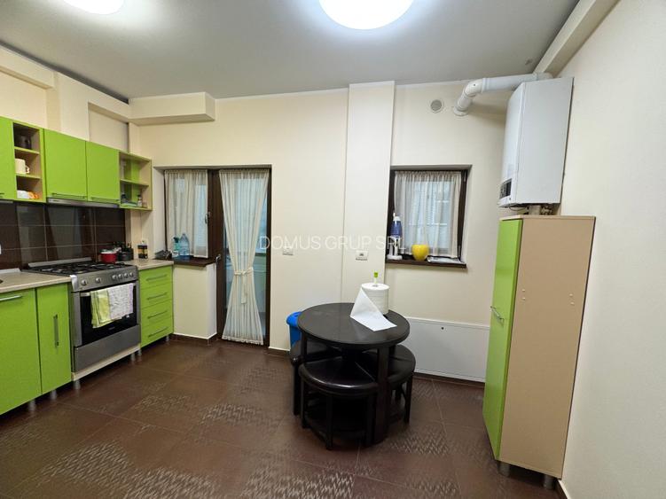 Vând apartament  4  camere vedere la mare - 7