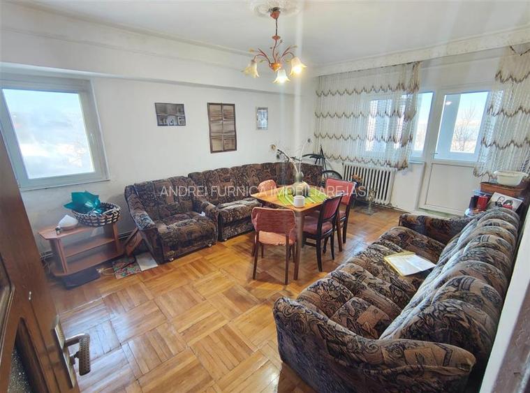 Apartament 4 camere 99mp Nicolina - 9