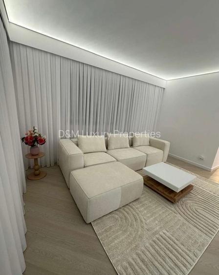 De inchiriat 3 camere Cortina North - 2