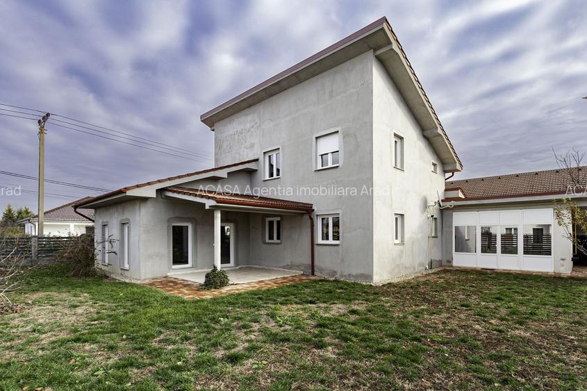 REDUCERE Vila superba pe colt in cartierul Europa, Vladimirescu - 6