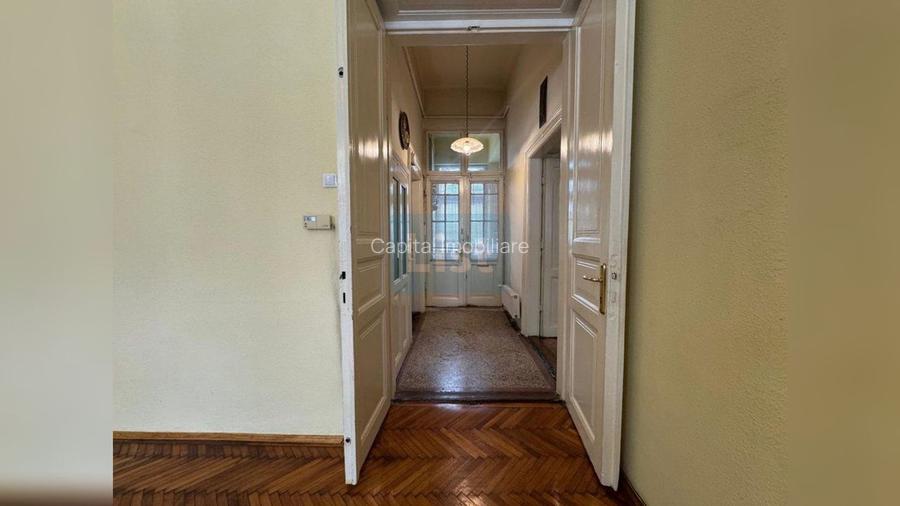 C0MISION 0! 3 camere 91mp, tavan inalt, 2bai, imobil tip vila, central - 11