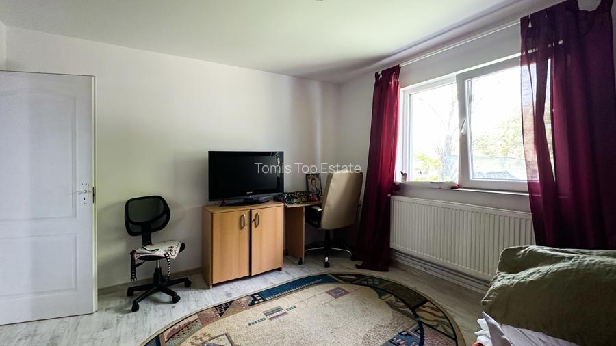 Casa cu 4 camere si garaj cu rampa-teren 500 mp-jud. Constanta - 17